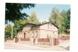 Dom przy ul. Mestwina,  dawniej istniała tu piekarnia Rudnika, a w latach 70. i 80. znajdował się tu Urząd Pocztowy