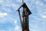Figurka św. Maksymiliana Kolbe z bliska